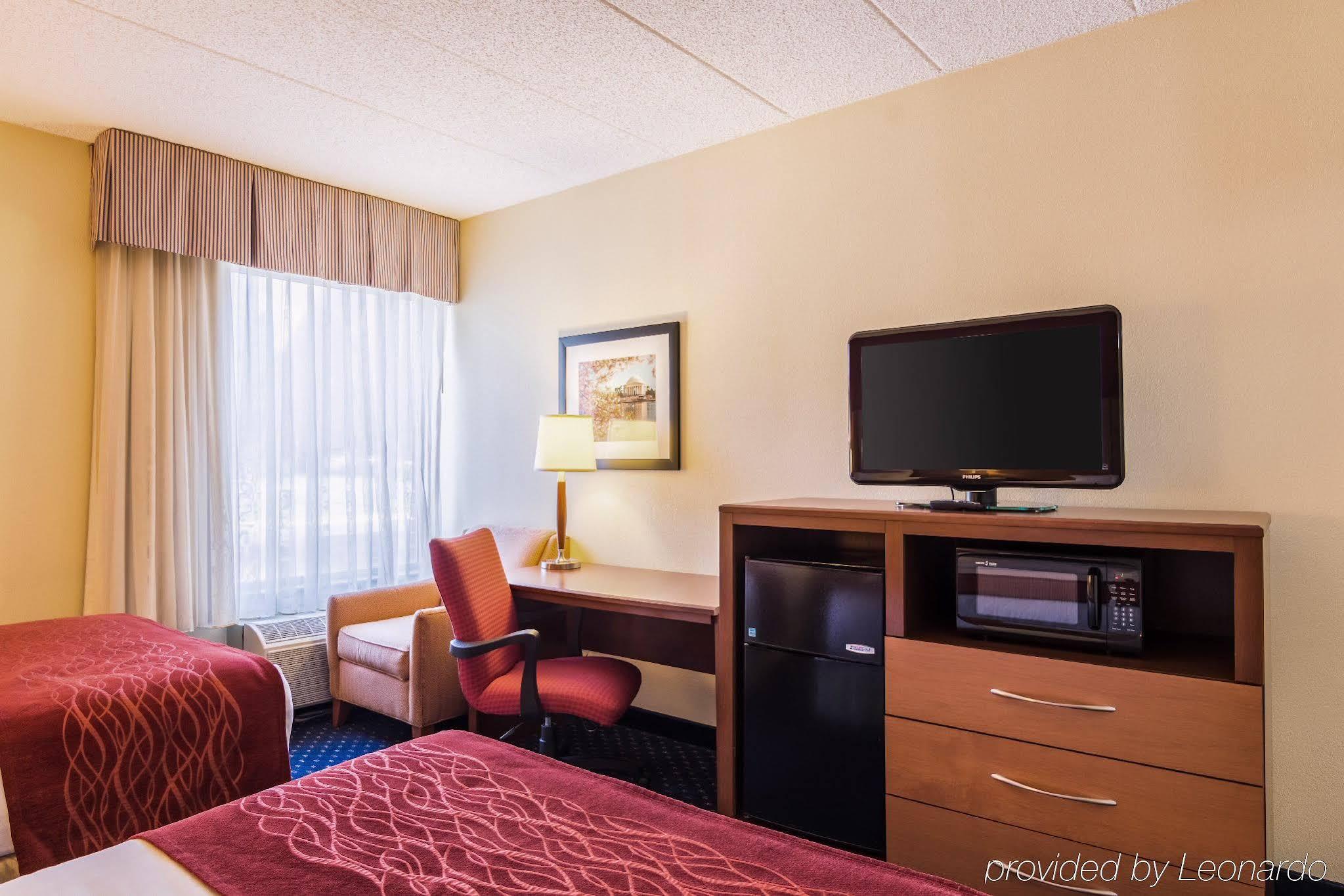 Comfort Inn At Joint Base Andrews Clinton Exterior photo